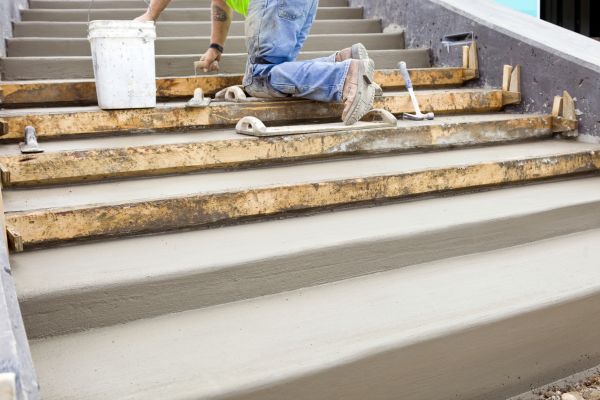 Cost of Concrete Steps Pouring in Terre Haute