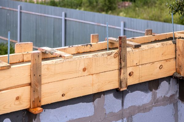 Cost of Poured Wall Construction in Terre Haute
