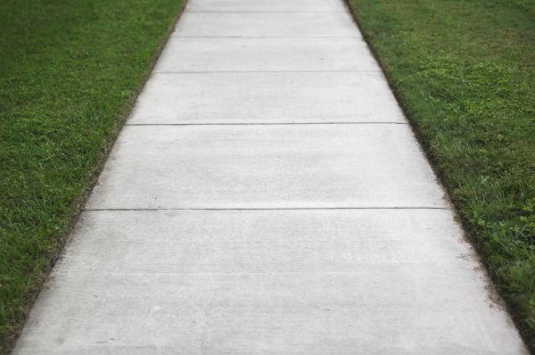 Cost of Concrete Walkway Replacement in Terre Haute