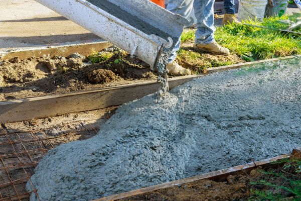 Cost of Driveway Concrete Pouring in Terre Haute